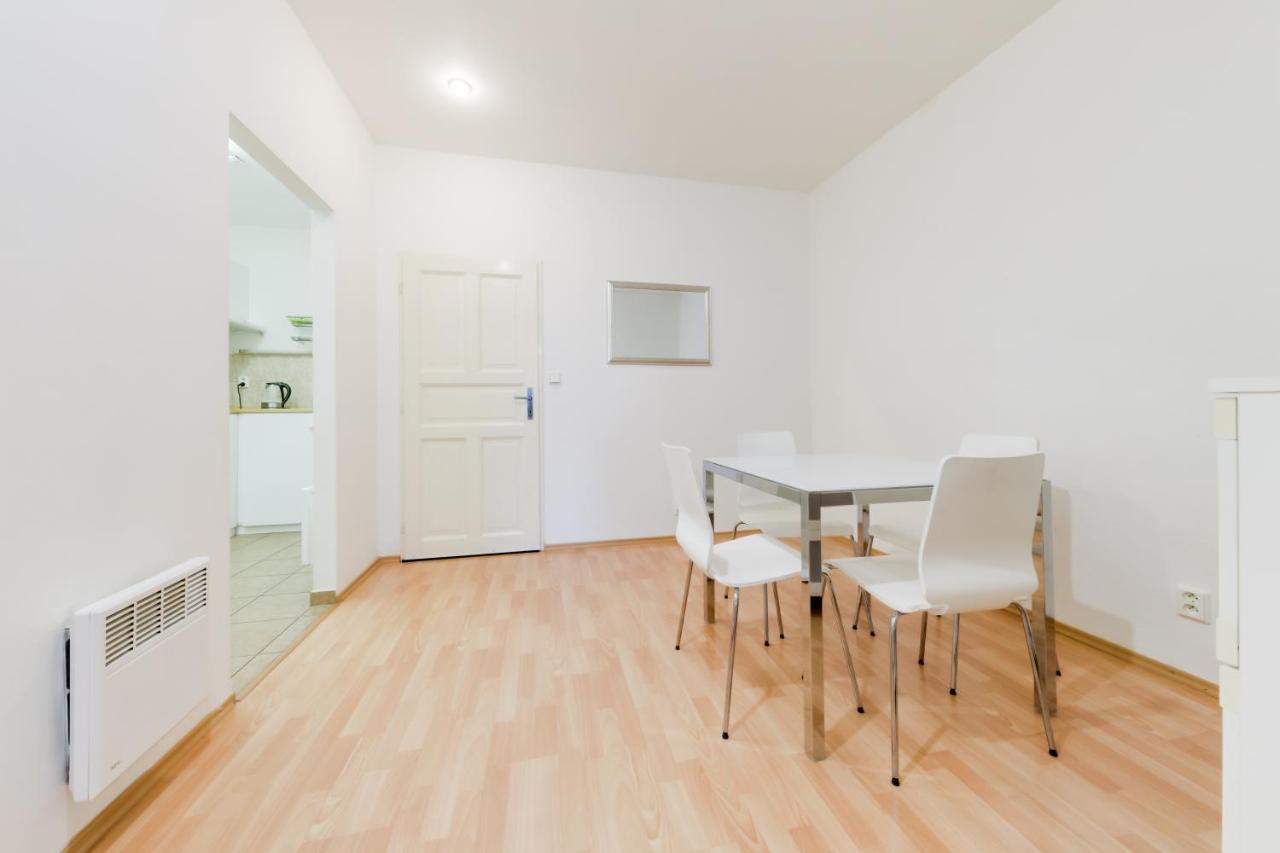 Curiosity Apartments 프라하 외부 사진